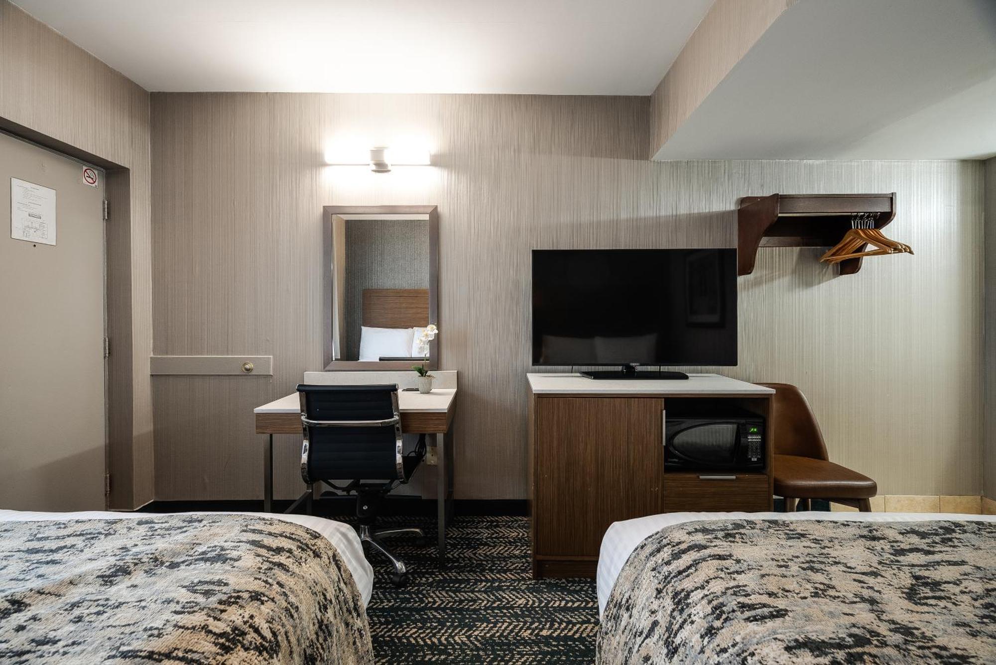 Monte Carlo Inn Toronto West Suites Mississauga Ngoại thất bức ảnh